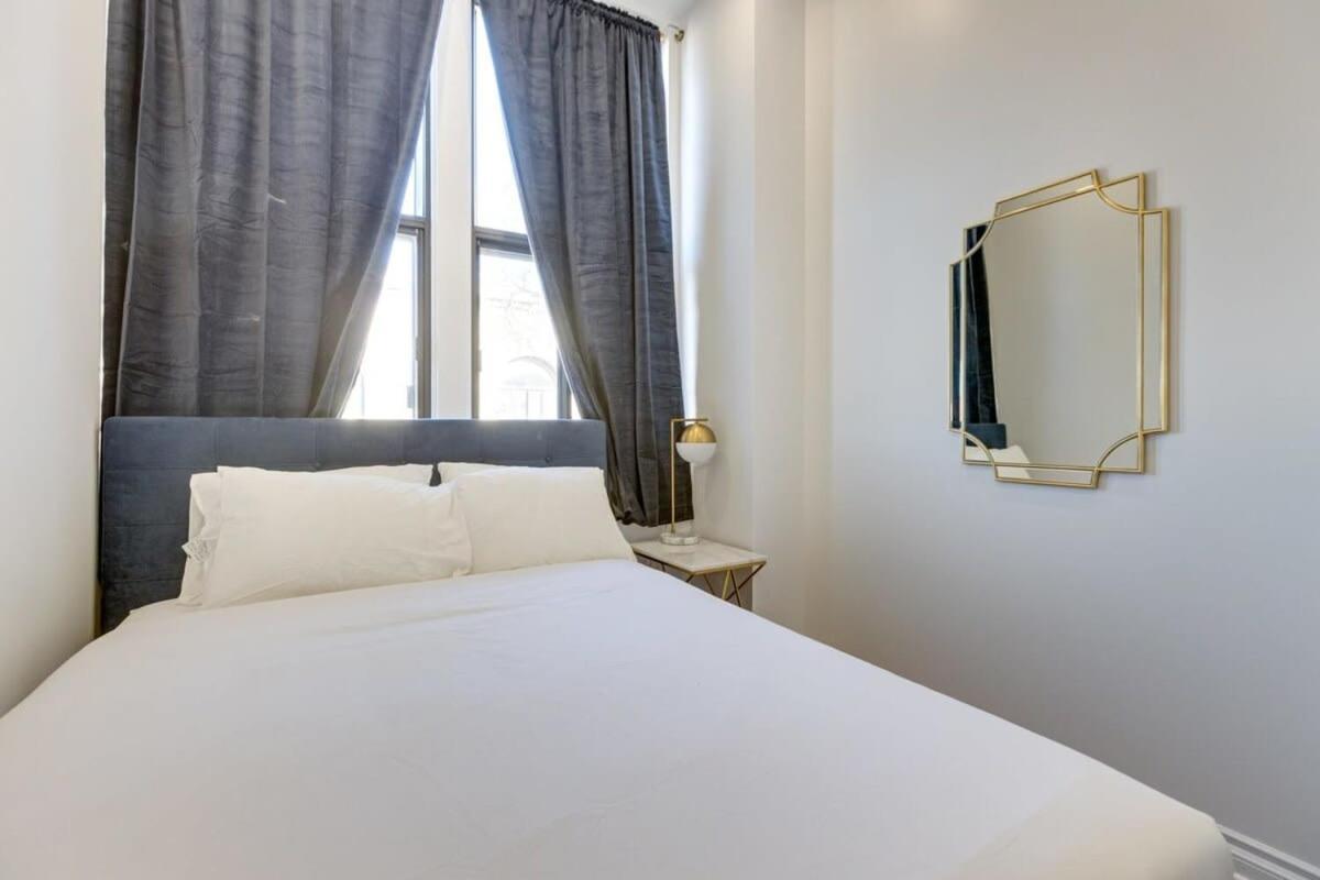 Апартаменты M11 Gorgeous 3Br Wkingbed Perfect Location Монреаль Экстерьер фото